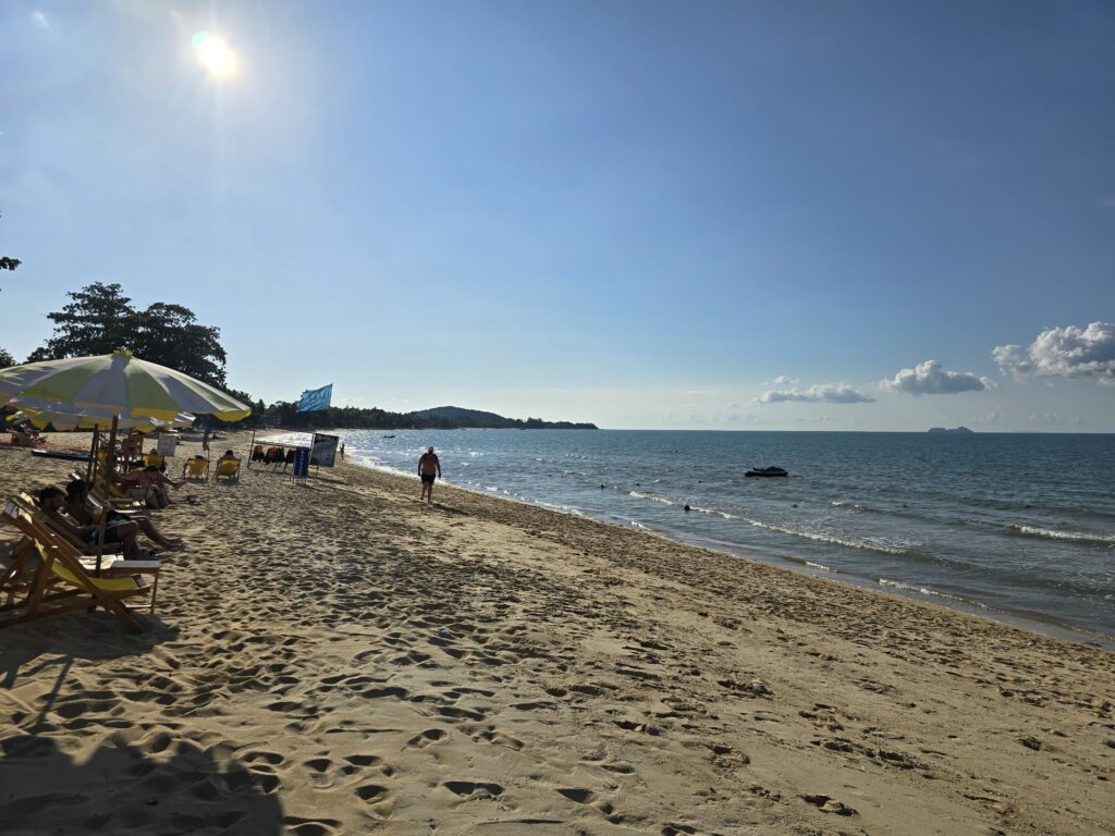 Lipa Noi beach known for its more calm and relaxed ambience. 