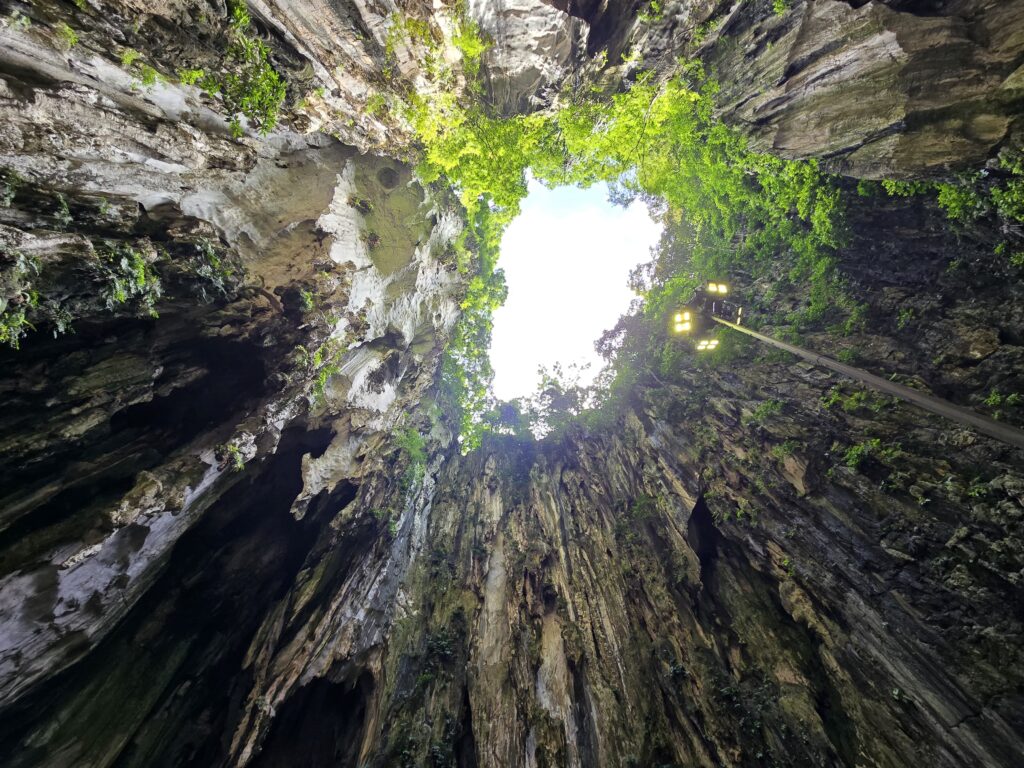 When you reach the cave, you will be mesmerized by the beautiful cliff formation at Batu caves